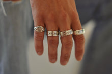 The Palm ring