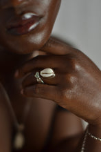 The Aqua Ocean Ring
