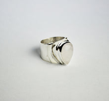 Rose Quartz Tear Drop Ring
